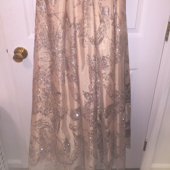 Gold Prom/ Formal Dress - Picture 3 of 4